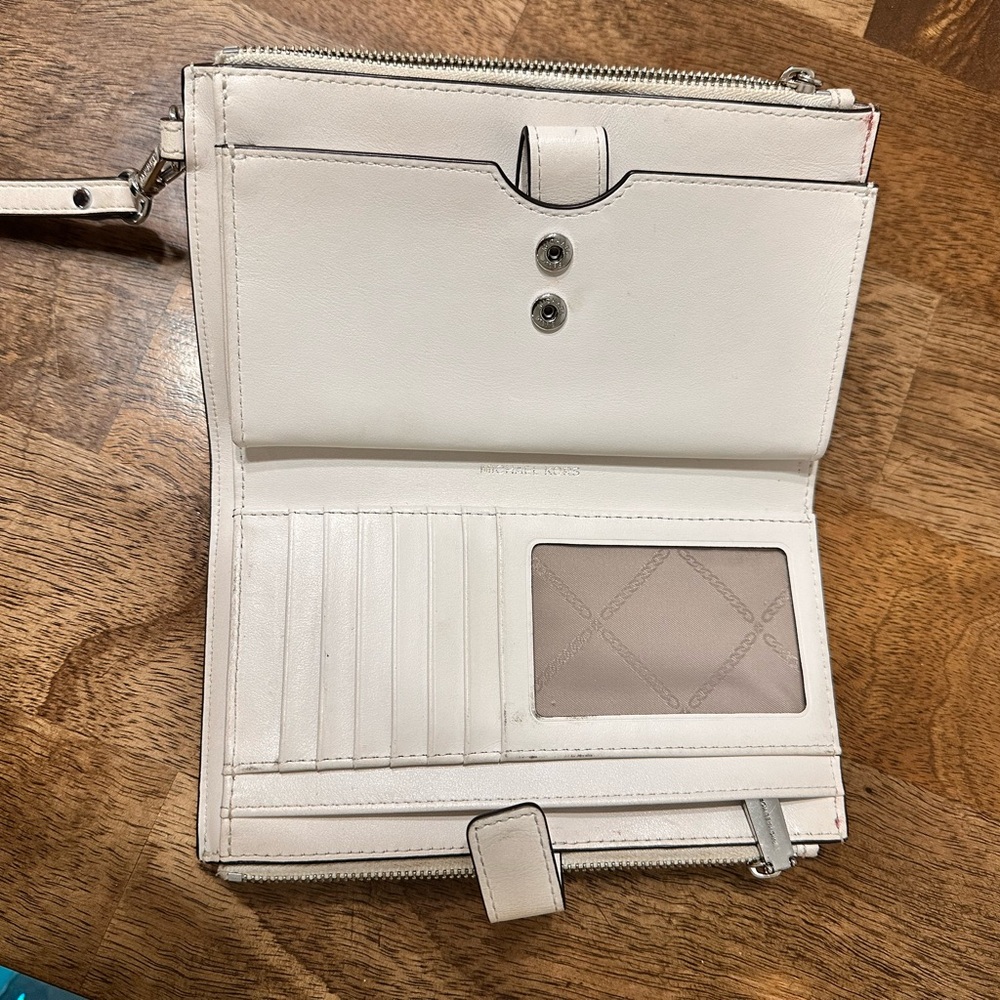 Michael Kors Cream Wristlet Wallet - Picture 2 of 3